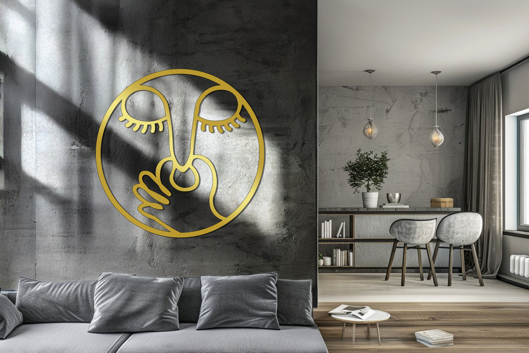 Golden Silence Face – Abstract Modern Metal Wall Art