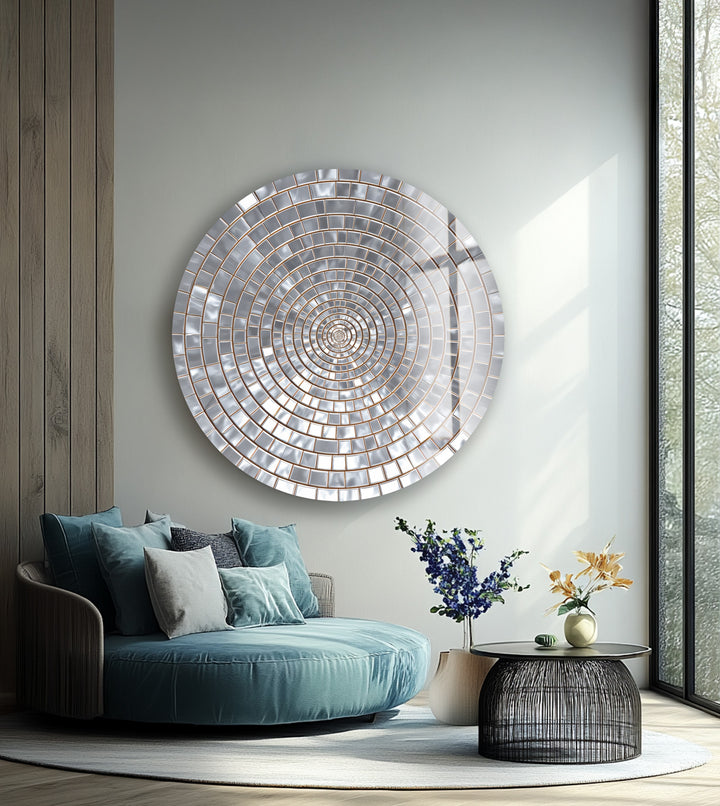 Silver Echo – Round Glass Wall Art