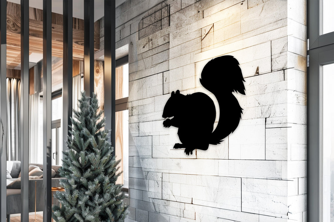 Squirrel Silhouette – Nature-Inspired Metal Wall Art