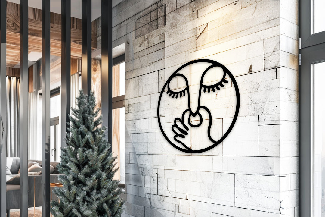 Golden Silence Face – Abstract Modern Metal Wall Art