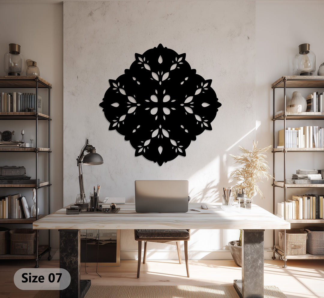 تاج من الزهور - ماندالا فن جداري معدني