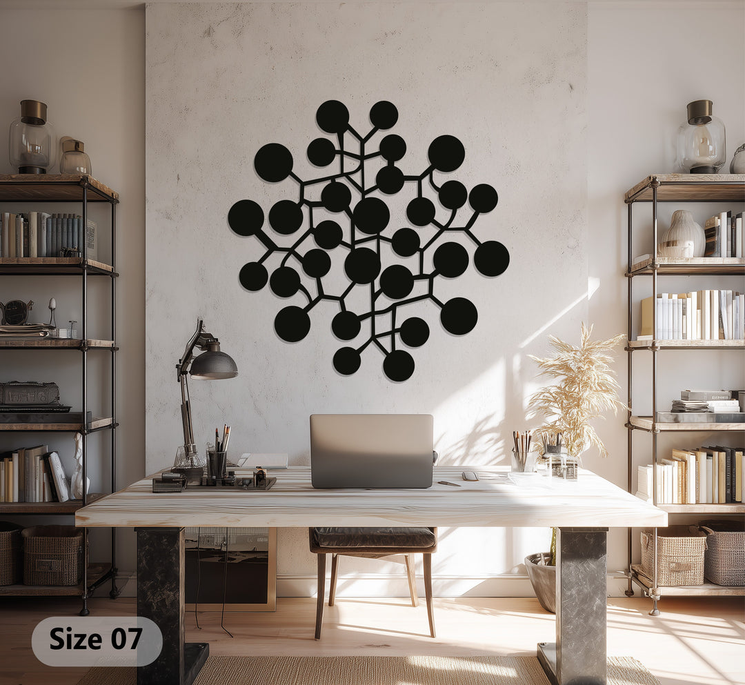 Abstract family tree-inspired metal wall décor