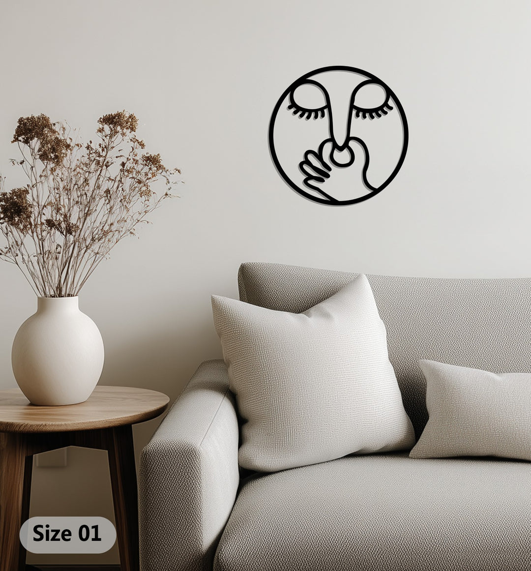 Golden Silence Face – Abstract Modern Metal Wall Art