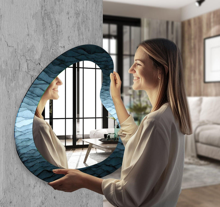 Abstrakter blauer asymmetrischer Wandspiegel