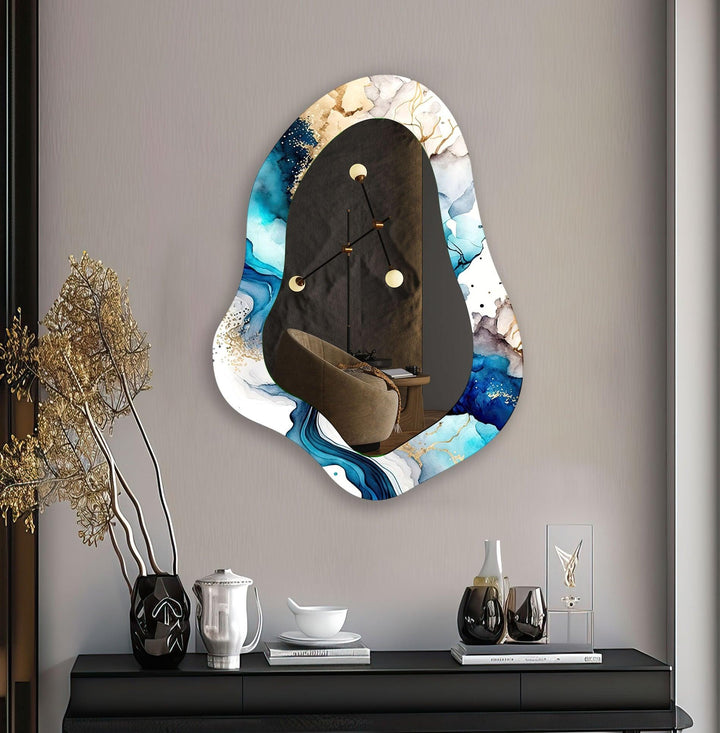 Stylish wall mirrors with bold and sleek frames to elevate the decor of any room
