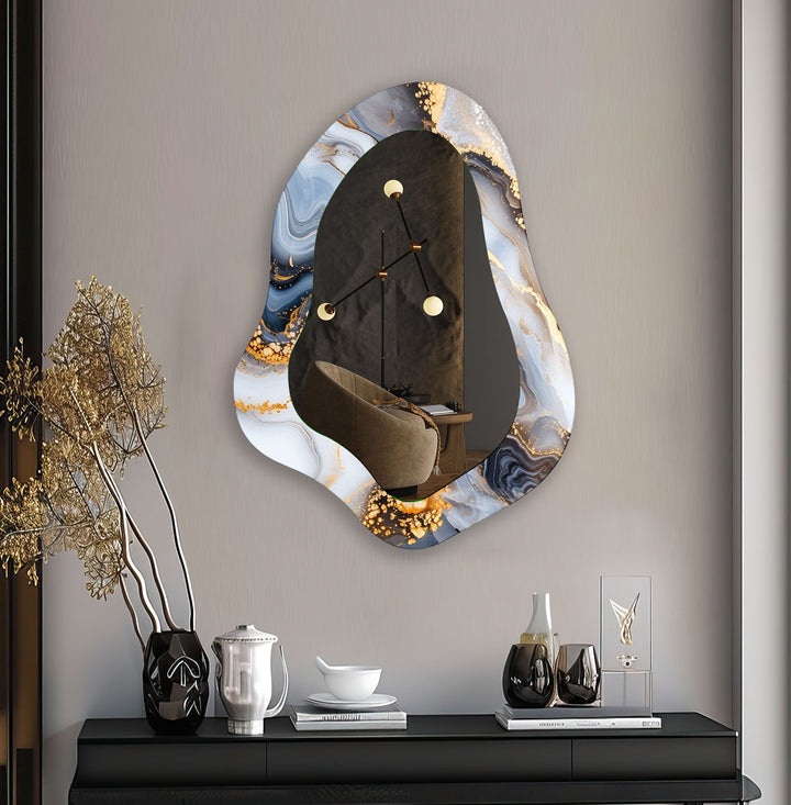 Wall mirrors with sleek frames and reflective surfaces for a modern and minimalistic look
