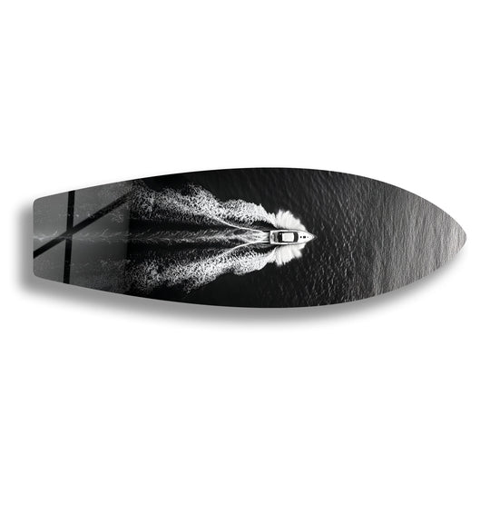 The realistic detail in this monochrome yacht surfboard wall art shows the breathtaking clarity of the best glass art, capturing a yacht slicing through the water.