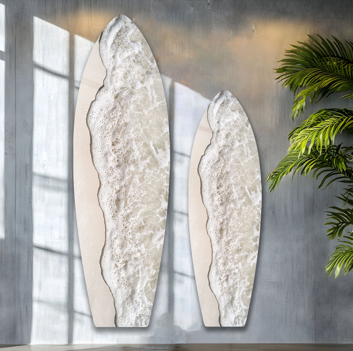 Wandkunst mit Surfbrett und Strandwelle aus weißem Schaumstoff 