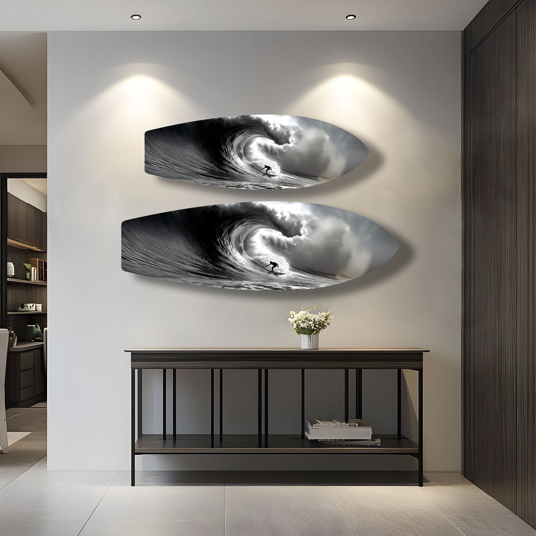 Schwarz-Weiß-Surfer-Surfbrett-Wandkunst 