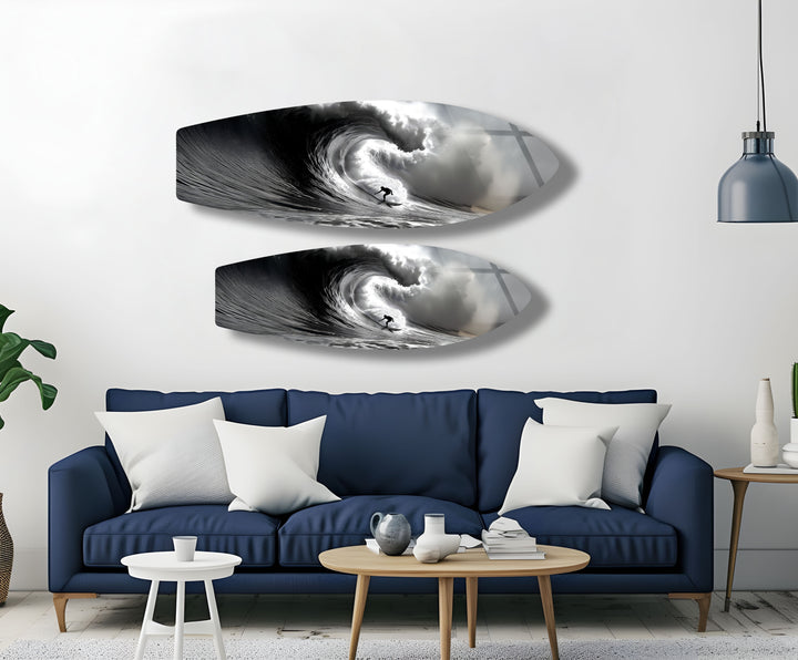 Schwarz-Weiß-Surfer-Surfbrett-Wandkunst 