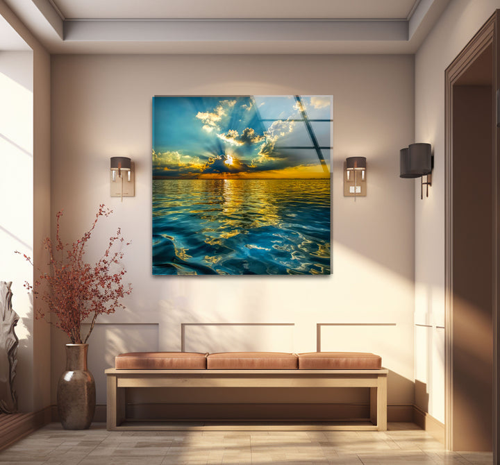Wandkunst mit Sonnenuntergang am Meer – Strahlender Himmel und Reflexionen, vertikaler Glasdruck