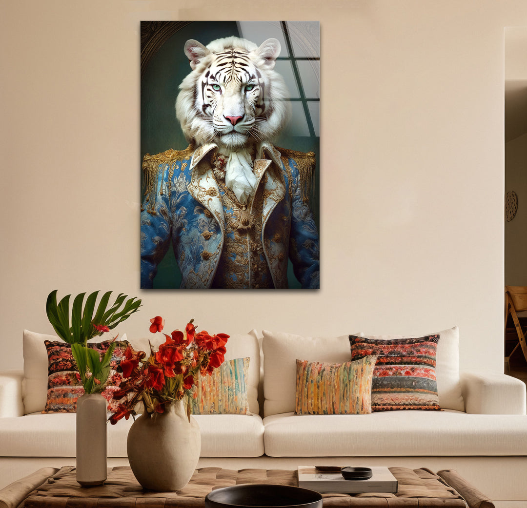 Königliches weißes Tigerporträt als Wandkunst – Kunstwerk im königlichen Tierkostüm