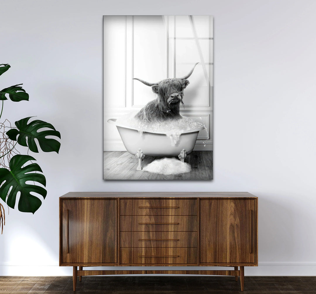 Highland Cow Bubble Bath Wall Art – Funny Black and White Glass Print for Bathroom Decor - MyPhotoStation