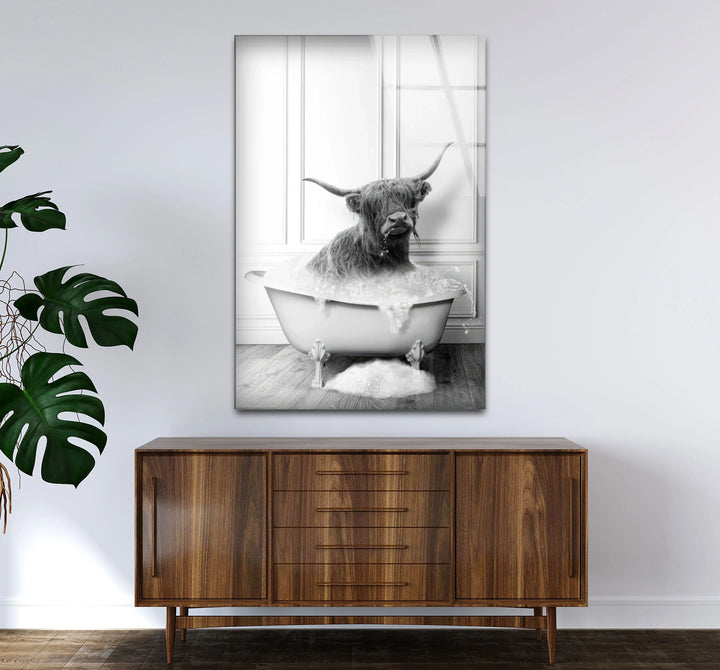 Highland Cow Bubble Bath Wall Art – Funny Black and White Glass Print for Bathroom Decor - MyPhotoStation