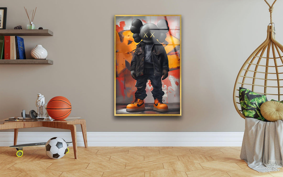 Kaws – Orangefarbene Glaswandkunst