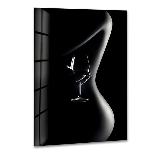 Erotic nude art combined with striking sexy aesthetics on glass decor
