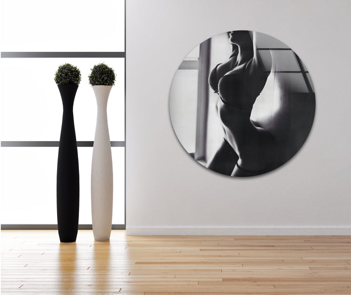 Sophisticated erotic drawings paired with bold sexy art aesthetics
