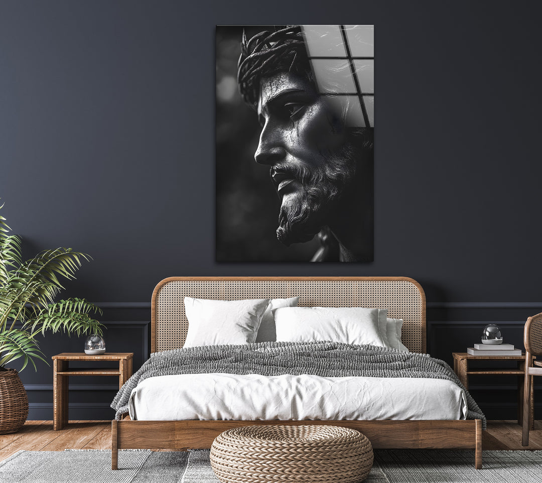 Captivating black-and-white glass art featuring a powerful Jesus sculpture design.

