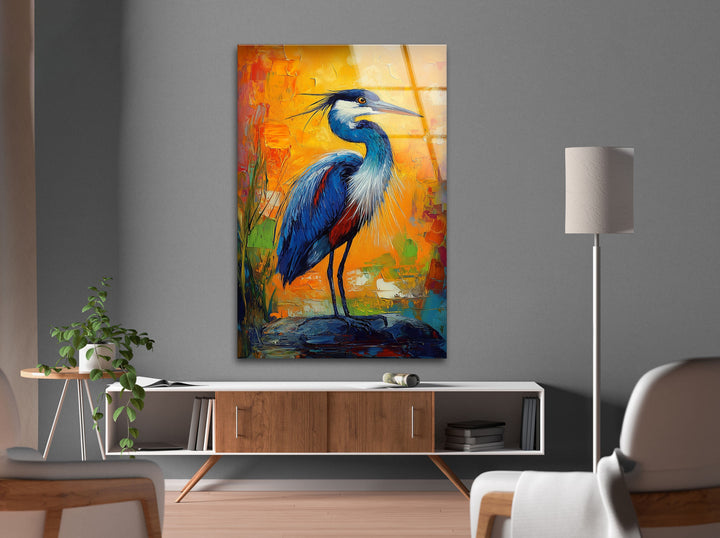 Lebendige Majestät – Abstrakter Reiher in kräftigen Farben, Glaswandkunst