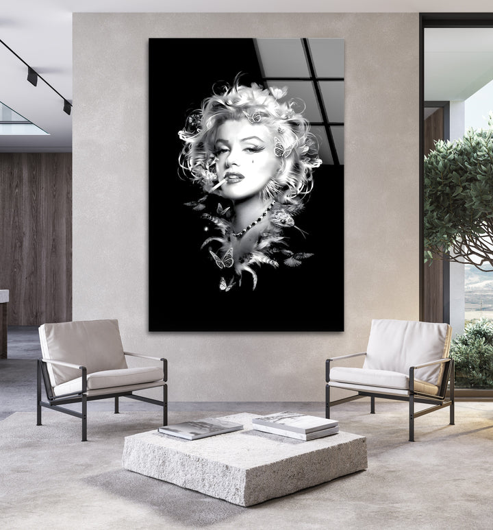 Marilyn Monroe: Vintage Hollywood Portrait on Glass Wall Art
