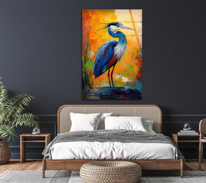 Lebendige Majestät – Abstrakter Reiher in kräftigen Farben, Glaswandkunst