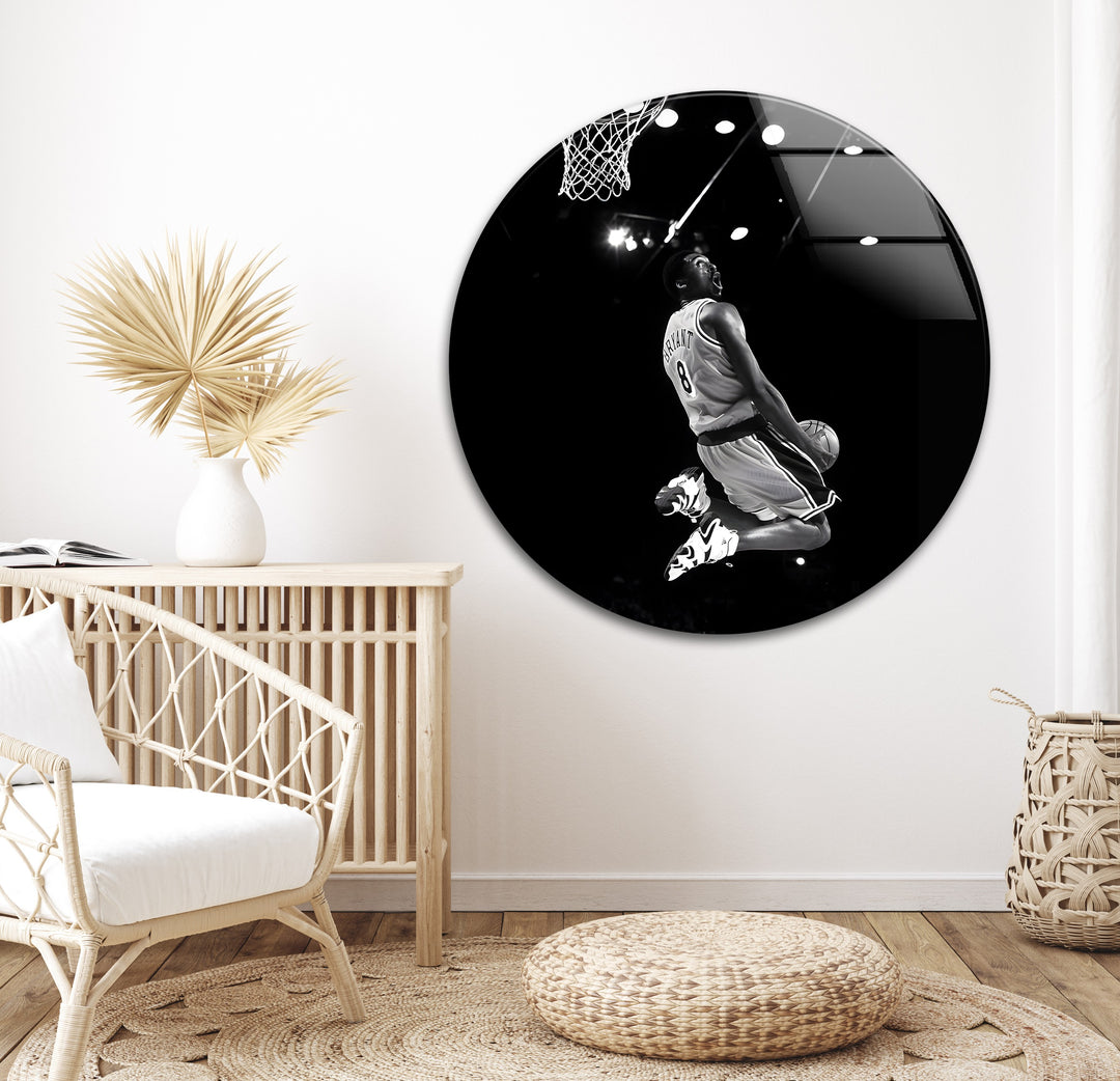 Capturing one of Kobe Bryant's most iconic moments in this stunning black and white glass wall art.

