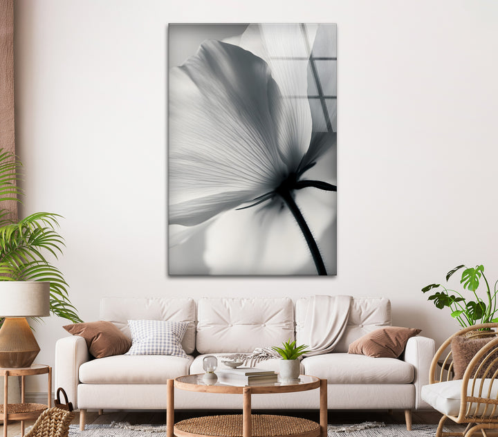 Sophisticated Floral Glass Art: A beautiful black-and-white bloom design that adds a timeless charm to your walls.
