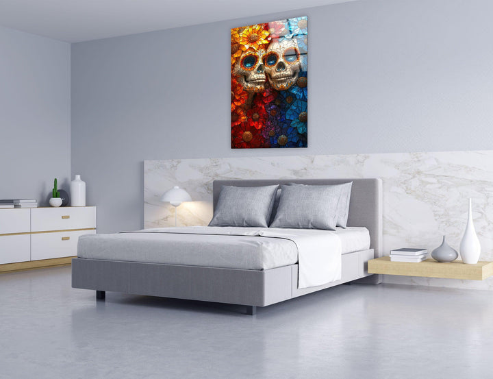 Orangefarbener und blauer Totenkopf-Wandschmuck aus Glas