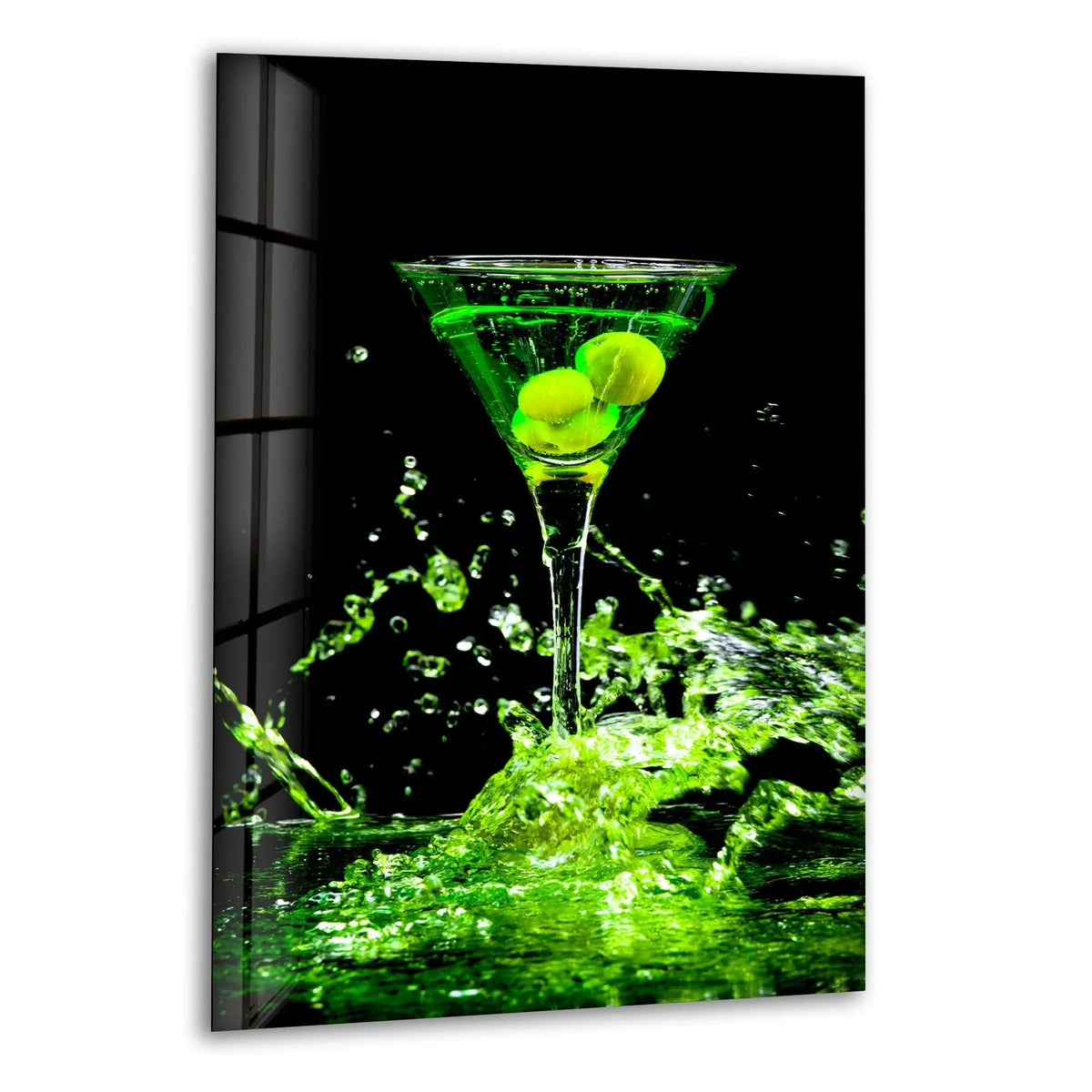 High-quality tempered glass in this martini with olives wall art ensures long-lasting durability as a stylish addition to your home decor.