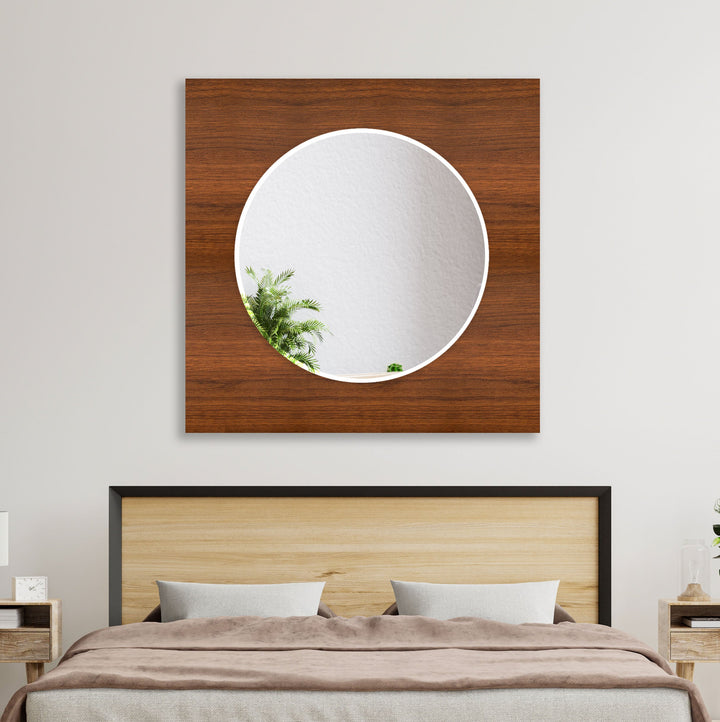 Dunkelbraune Wandspiegel im Holzdesign