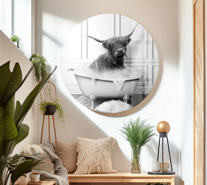 Highland Cow Bubble Bath Wall Art – Funny Black and White Glass Print for Bathroom Decor - MyPhotoStation