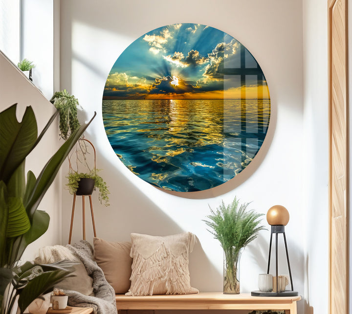 Wandkunst mit Sonnenuntergang am Meer – Strahlender Himmel und Reflexionen, vertikaler Glasdruck