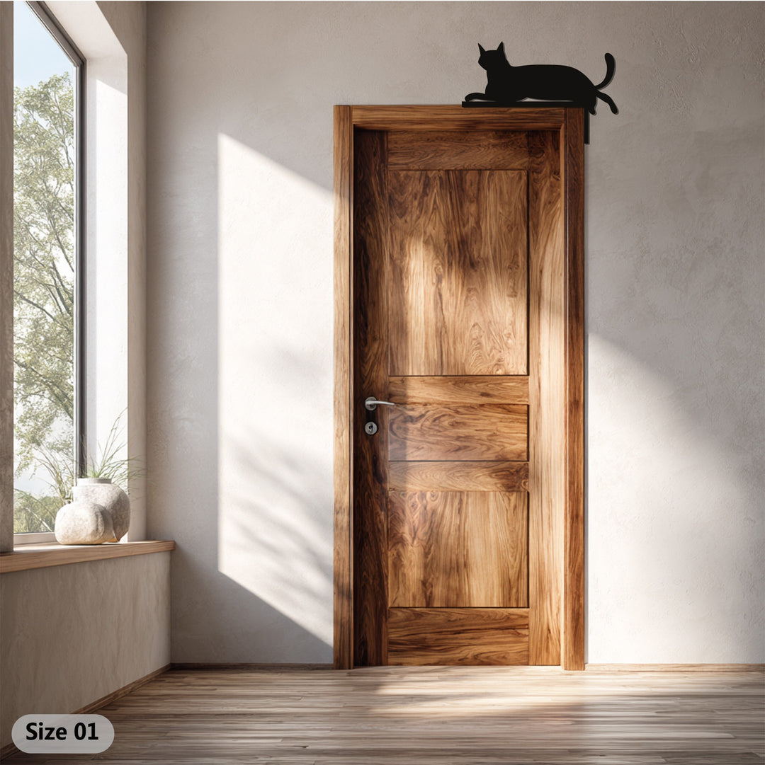 Lounging cat silhouette metal wall décor for cat lovers
