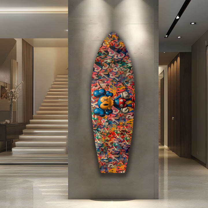 Graffiti Art Surfboard Wall Decor – Urban Pop Figurine Street Style