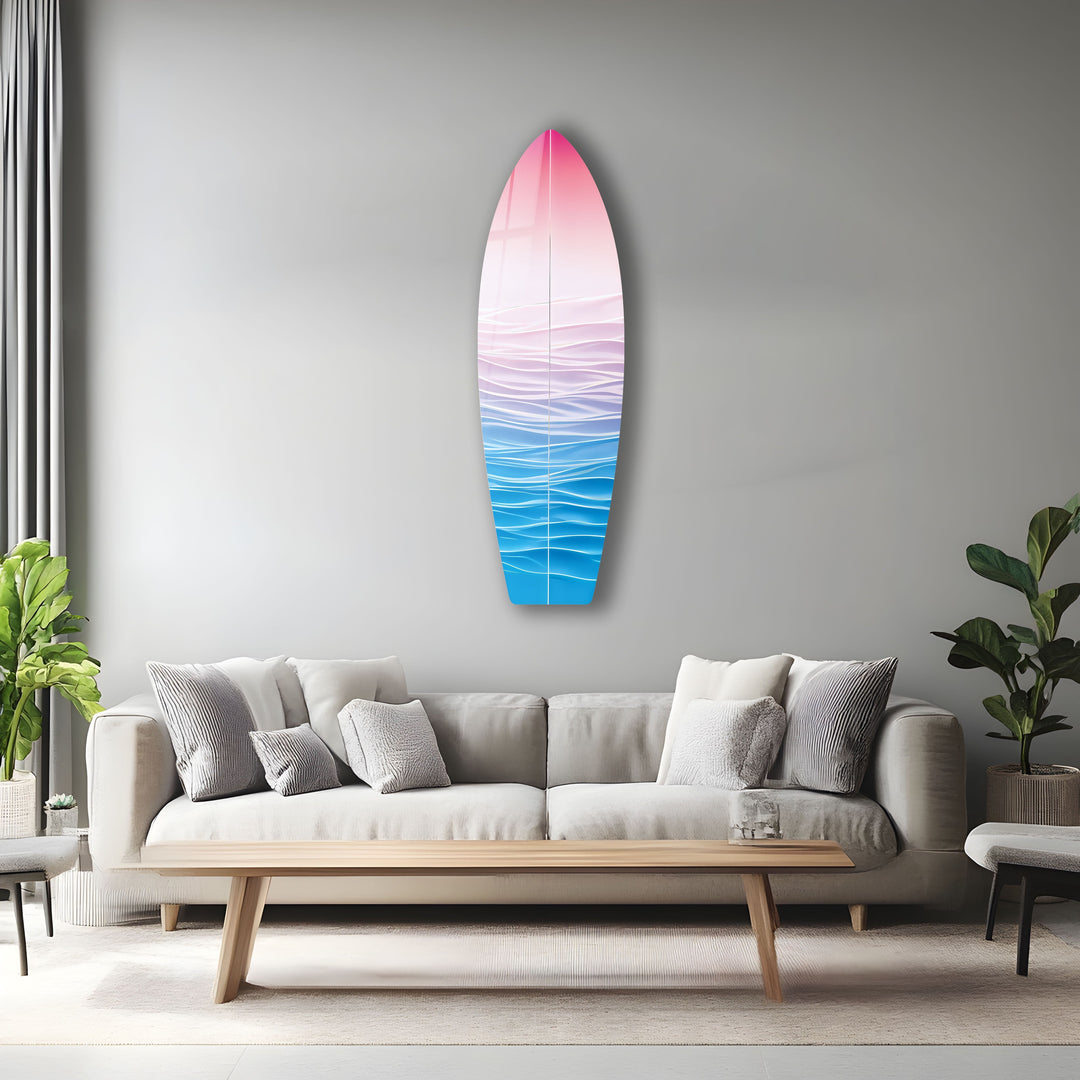 Surfbrett-Wandkunst in sanften Rosatönen