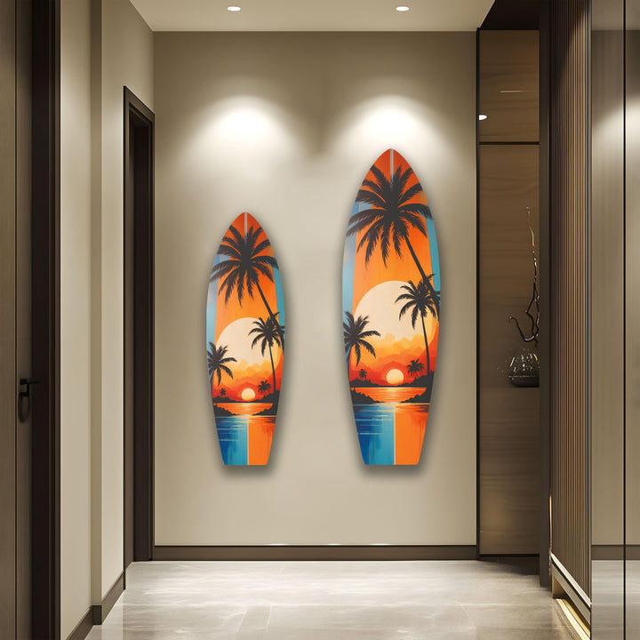Tropischer Sonnenuntergang Surfbrett Wandkunst – Lebendiges Küstenstranddekor