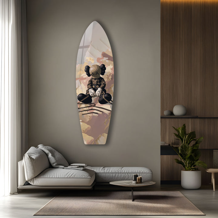 Minimalistische, von Kaws inspirierte Surfbrett-Wandkunst – Urban Street Figurine Design