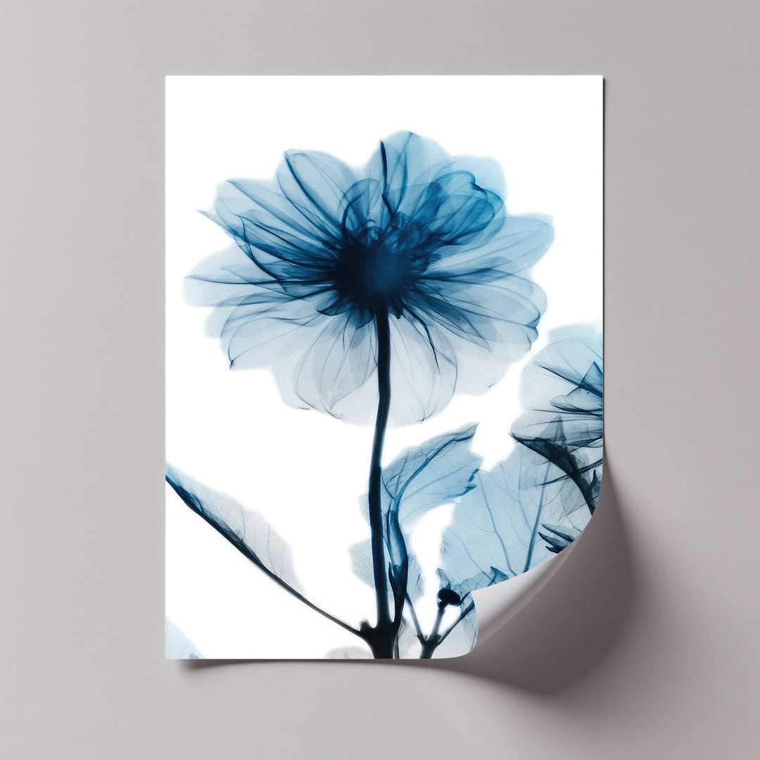 Winterliche Ruhe – Japanische Frau im blauen Kimono, Leinwanddruck | Gerahmtes Kunstwerk