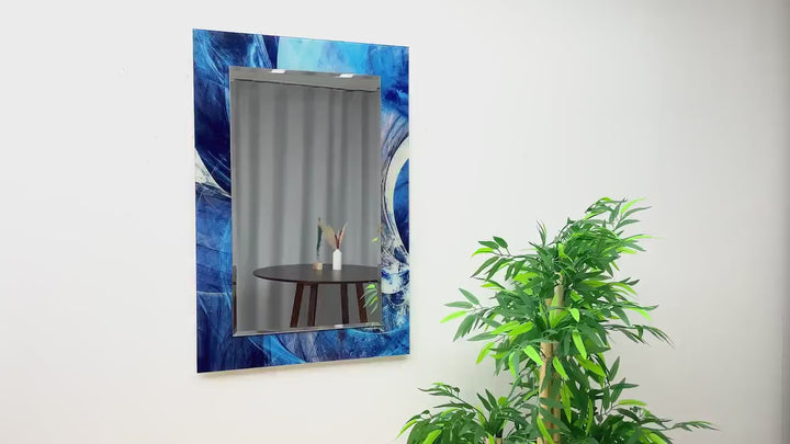 Hellblaue abstrakte Wandspiegel