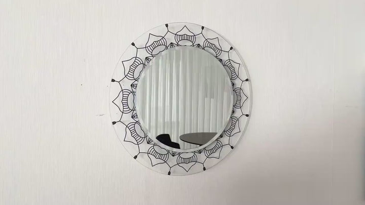 Transparenter, runder Wandspiegel mit rosa Rose