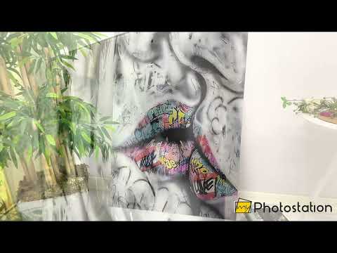 Graffiti-Lippen, Schwarz-Weiß-Wandkunst aus Glas