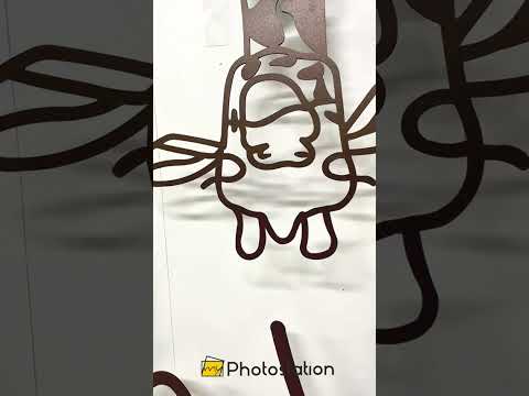 Hello Giraffe – Playful Safari Metal Wall Art