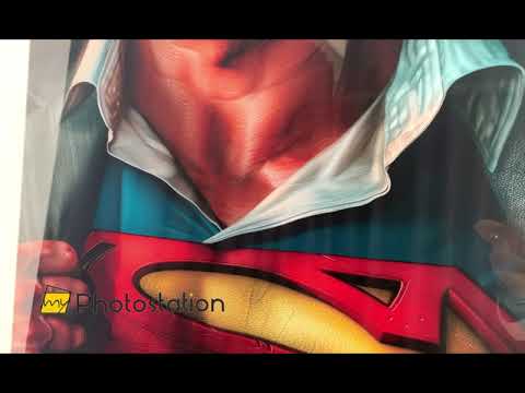 Superman T-Shirt Glaswandkunst