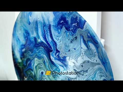 Ocean Veins – Blue Abstract Fluid Round Glass Wall Art