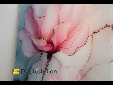 Wandkunst aus Glas mit rosa Blumen und Alkoholtinte