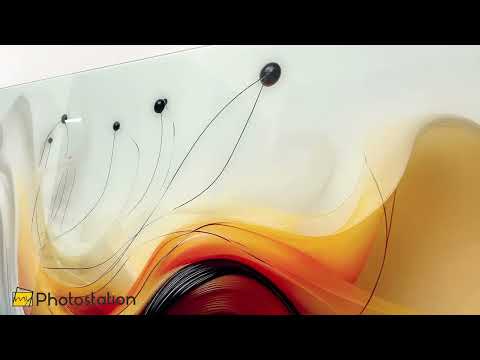 Abstrakte Wandkunst aus Glas mit Wellen in Orange und Schwarz