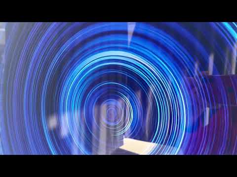 Moderne runde Glaswandkunst mit blauen Linien