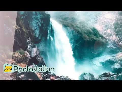 Majestätischer Wasserfall im Nebel: Ein atemberaubender Glas-Wandkunstdruck für Naturliebhaber