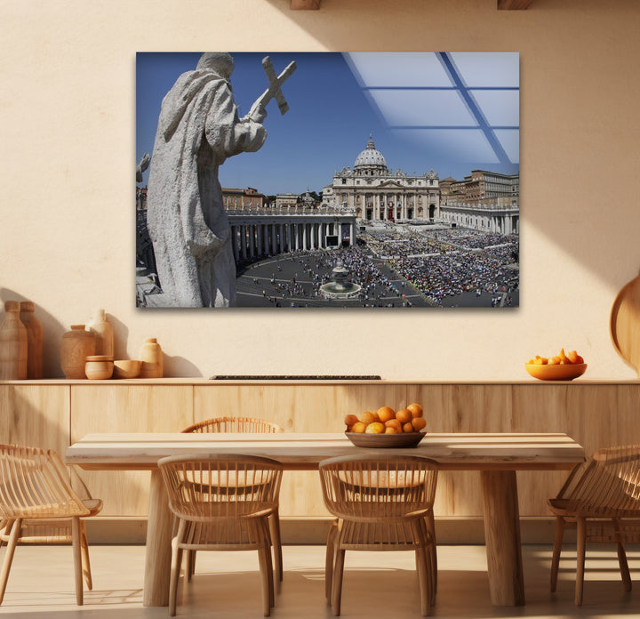 Glaswandkunst in der Vatikanstadt – Petersdom und Petersplatz
