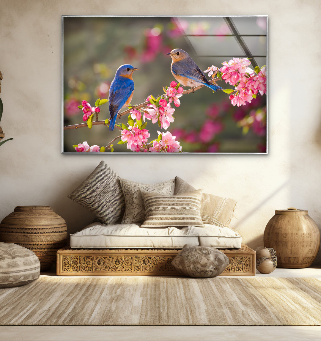 Blaumeisen auf blühendem Baum, Glaswandkunst – Frühlingsnaturszene